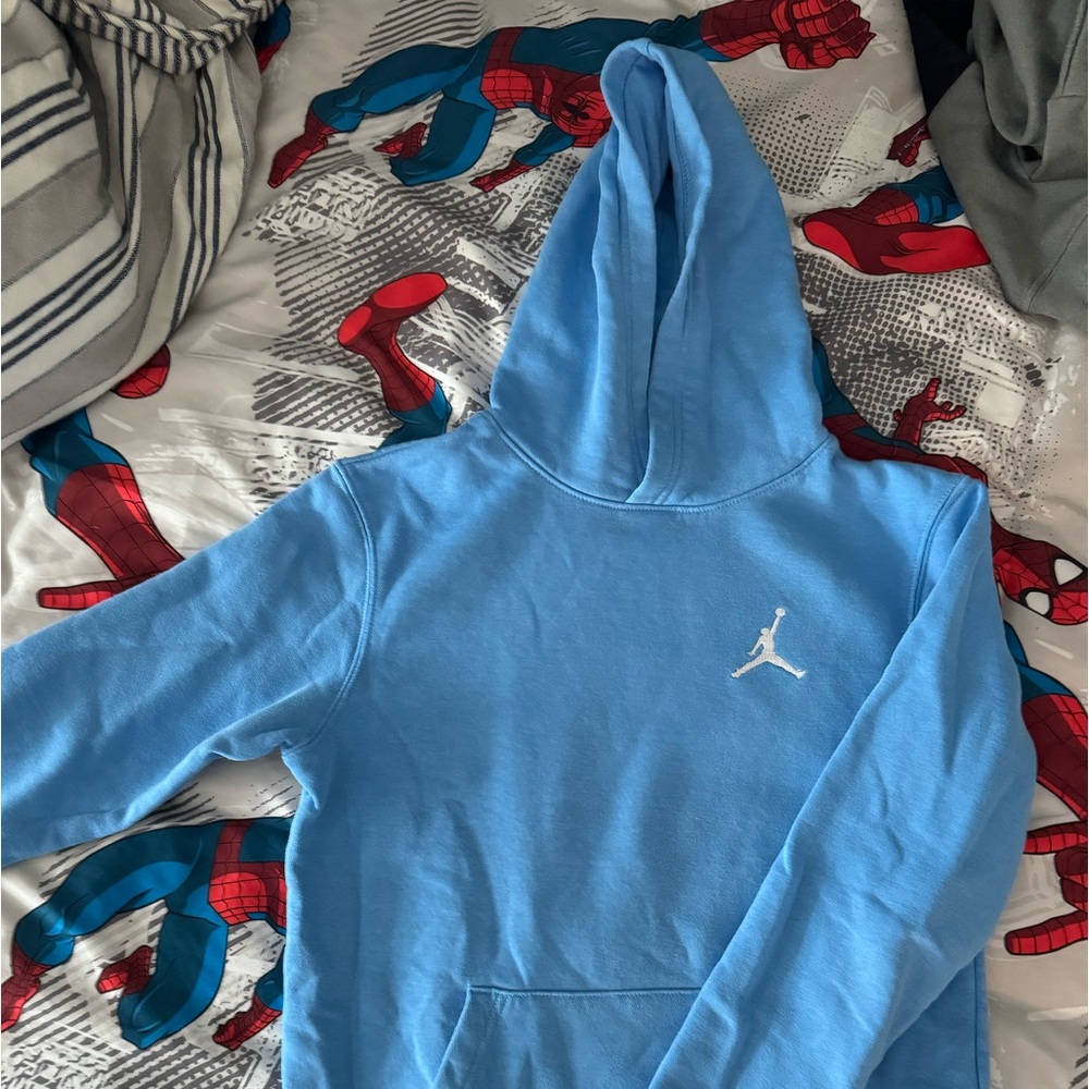 Nike boys hoodie (L)